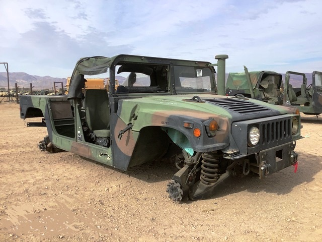 humvee- 2010-am-general-theft-recovery